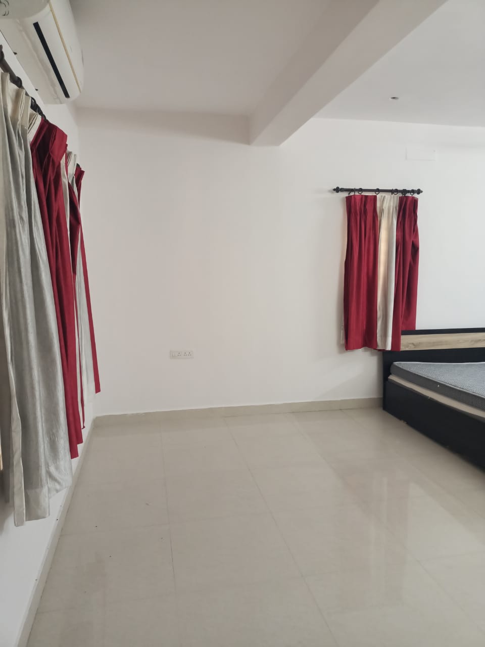 WhatsApp Image 2025-10-30 at 5.59.58 PM (1)