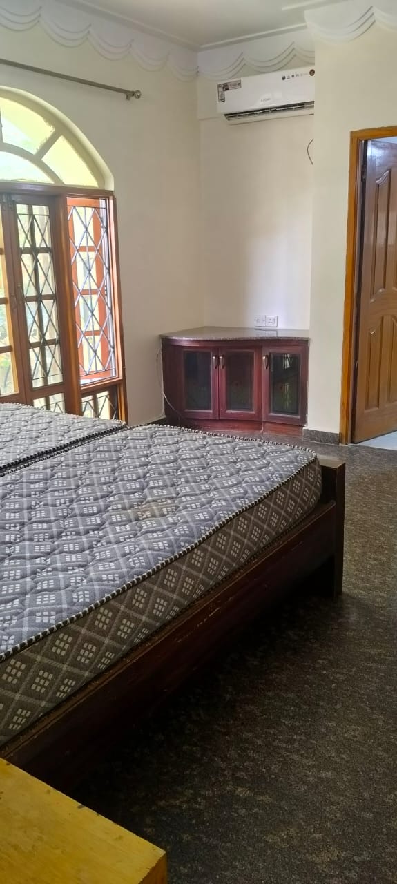 WhatsApp Image 2025-10-31 at 15.34.57_c8c95589