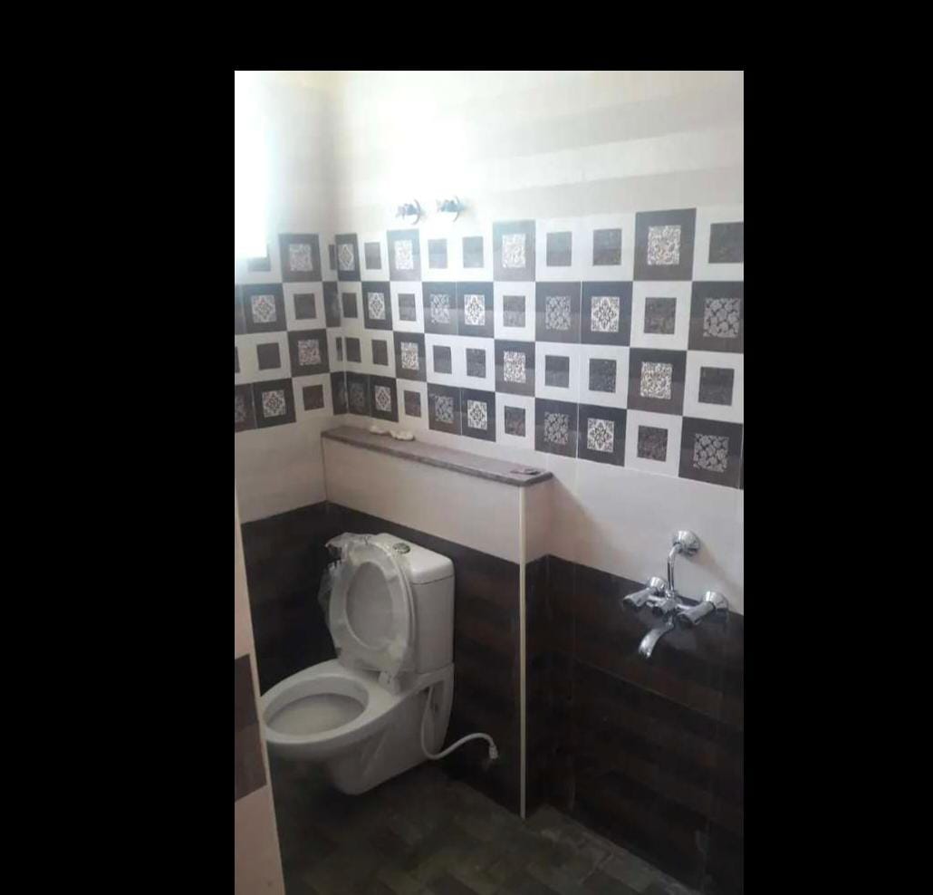 WhatsApp Image 2025-11-02 at 7.35.41 PM (1)