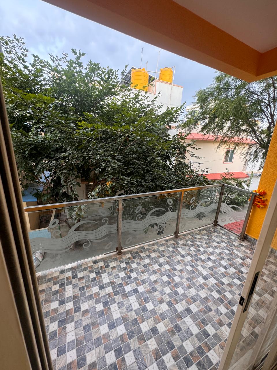 WhatsApp Image 2025-11-03 at 09.33.52_68ff56be