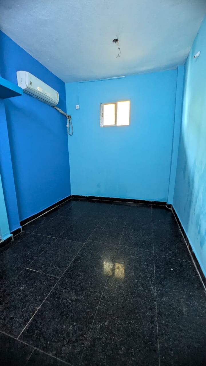 WhatsApp Image 2025-11-04 at 3.14.35 PM (1)