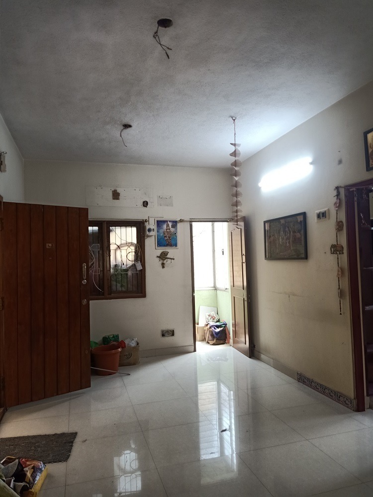 WhatsApp Image 2025-11-06 at 10.47.52 AM (1)