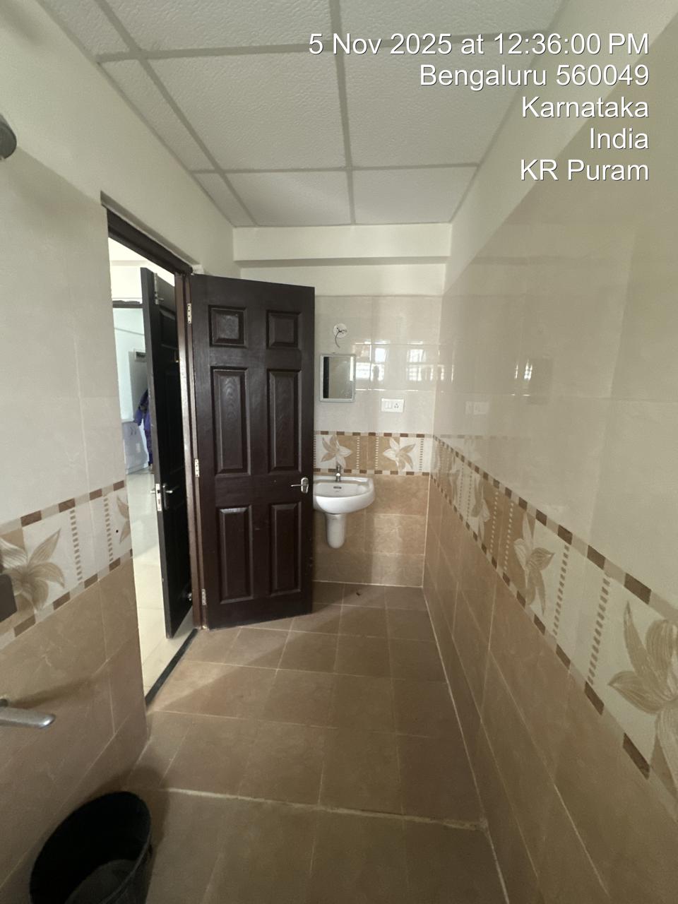 WhatsApp Image 2025-11-06 at 11.02.34_77f78339