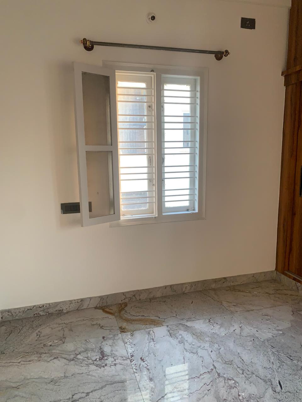 WhatsApp Image 2025-11-06 at 11.12.52_e720de53