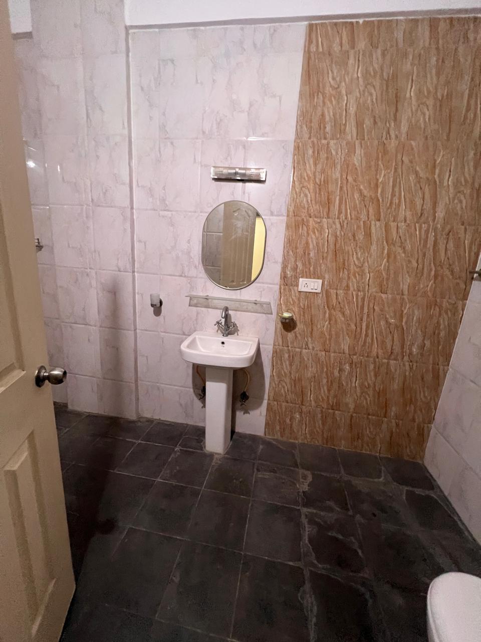 WhatsApp Image 2025-11-09 at 17.32.55_dfc67525