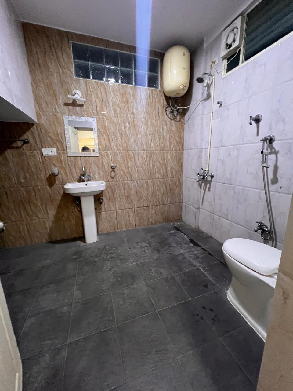 WhatsApp Image 2025-11-09 at 17.32.57_ef241a34