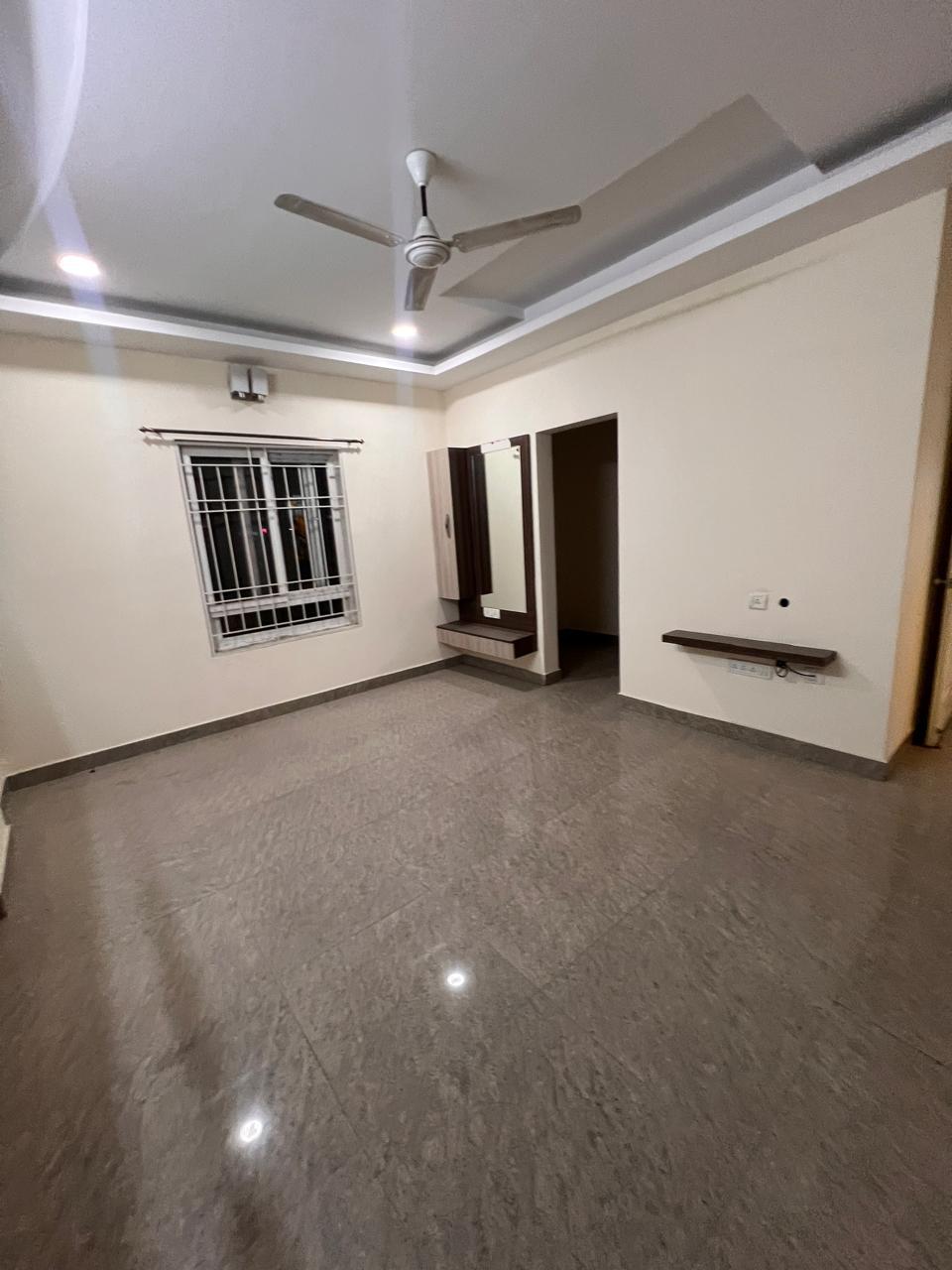 WhatsApp Image 2025-11-09 at 17.33.01_3807d756