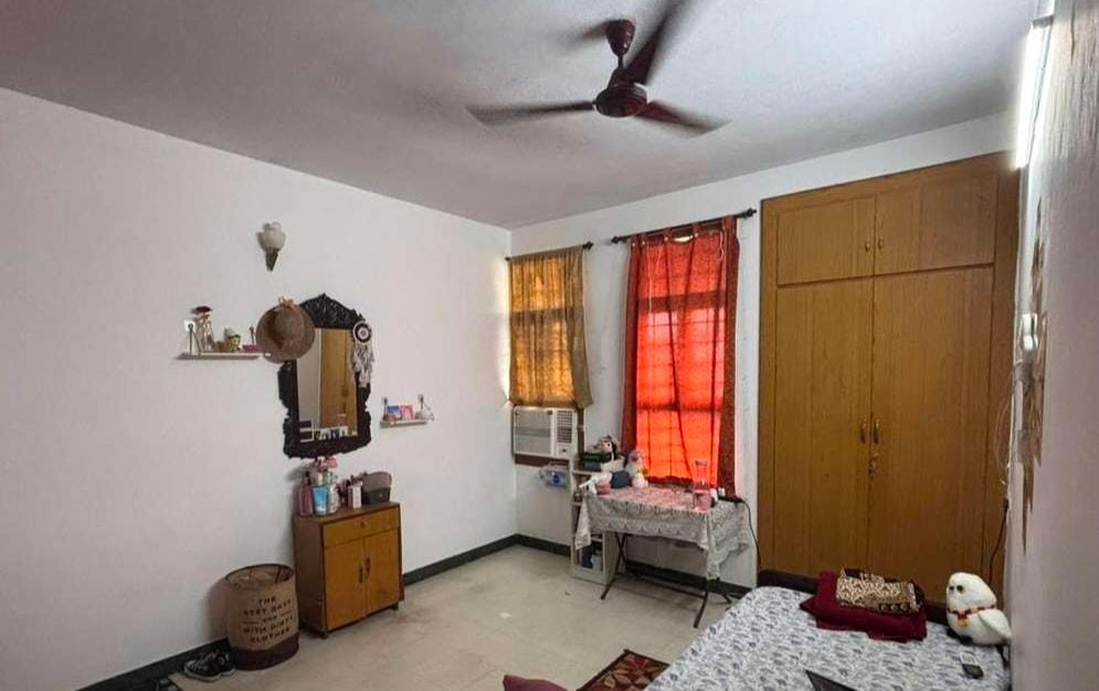 WhatsApp Image 2025-11-09 at 9.34.48 PM (2)