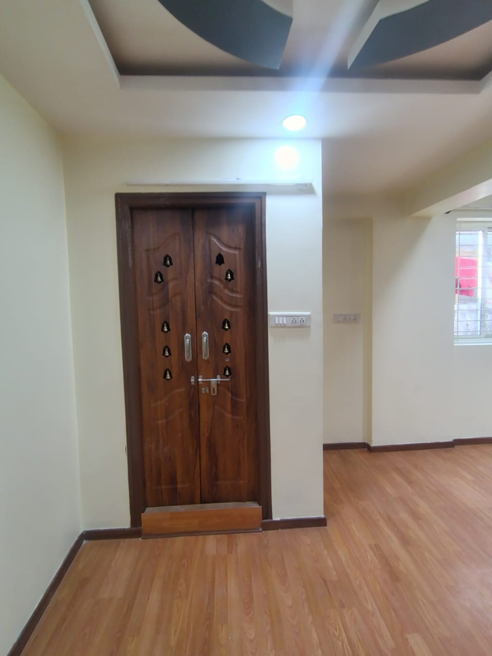 WhatsApp Image 2025-11-10 at 16.53.52_5dfb58e7