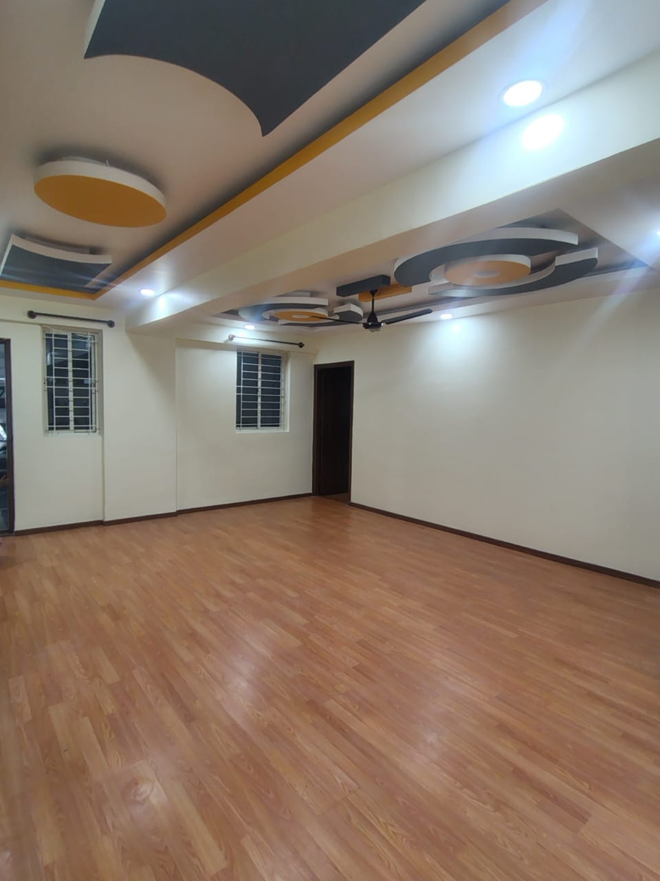 WhatsApp Image 2025-11-10 at 16.53.53_0dabe2c4