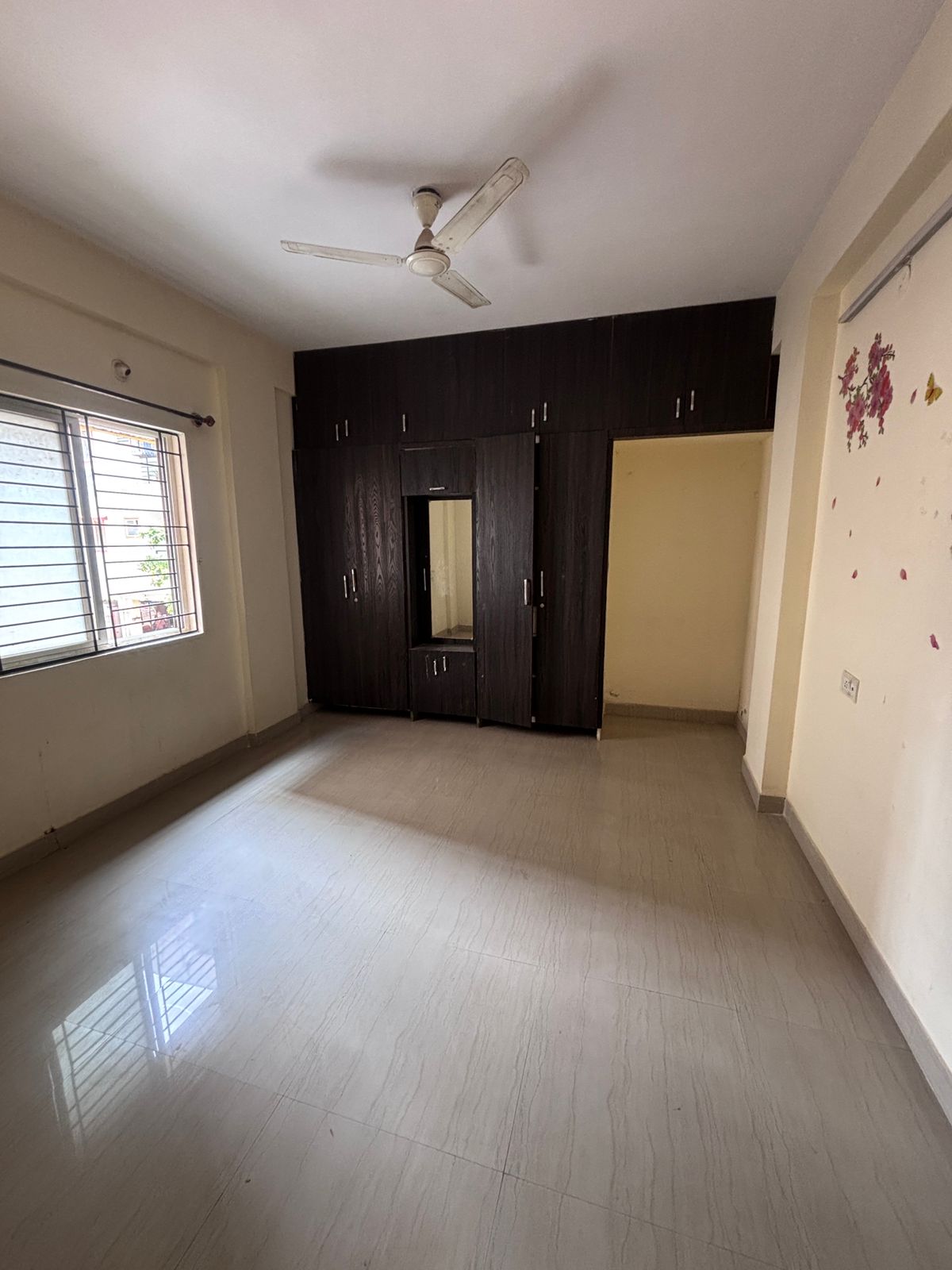 WhatsApp Image 2025-11-11 at 18.52.50_d7ae3564