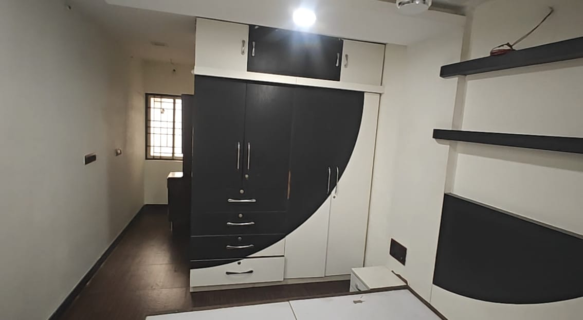 WhatsApp Image 2025-11-13 at 12.52.53_c37ebb87