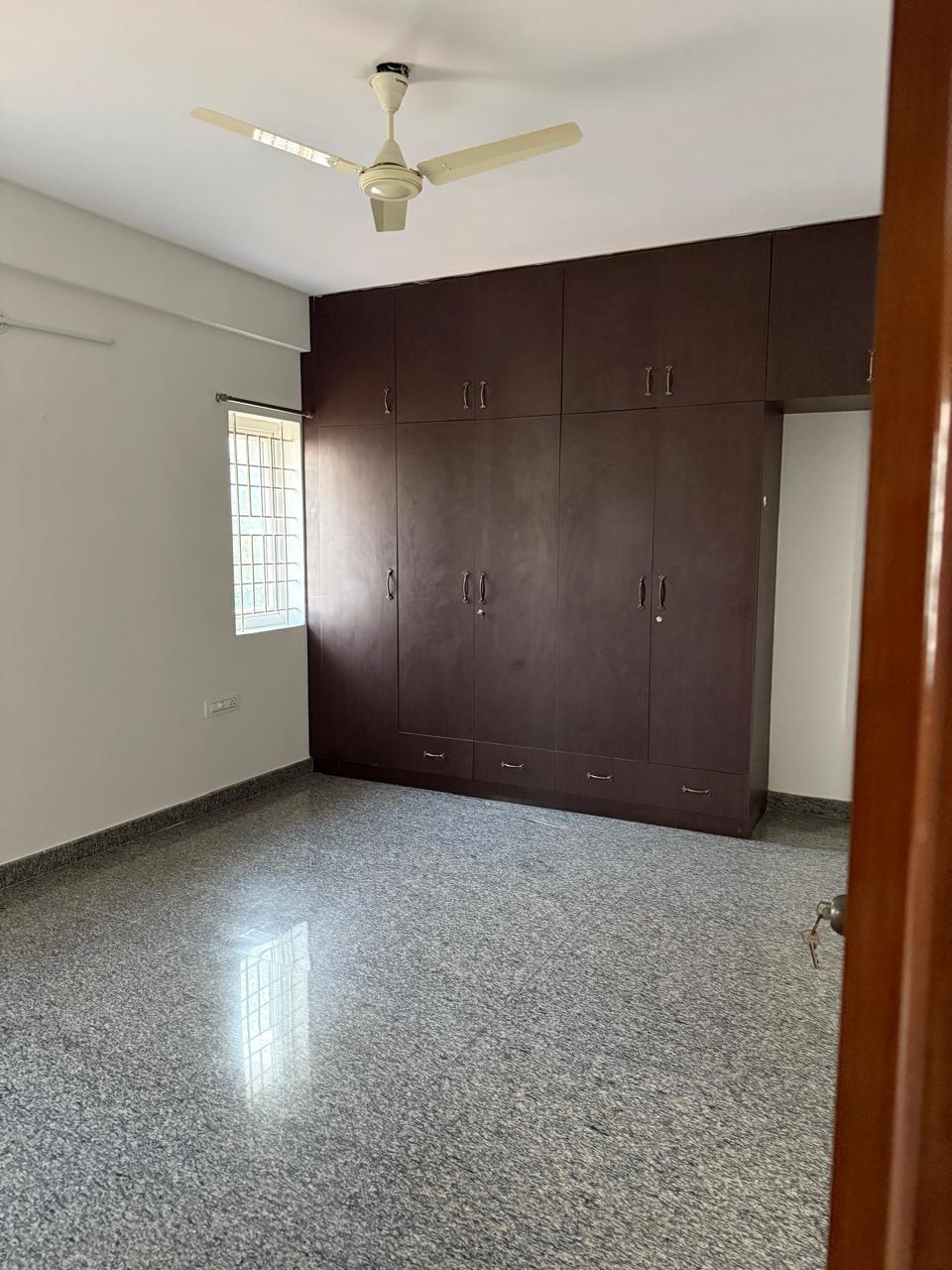 WhatsApp Image 2025-11-13 at 17.35.33_f3f207c4