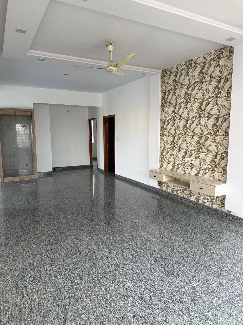 WhatsApp Image 2025-11-13 at 17.35.37_64274937