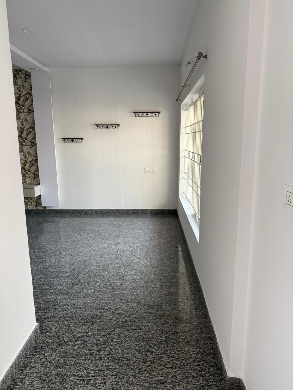 WhatsApp Image 2025-11-13 at 17.35.37_898d541e