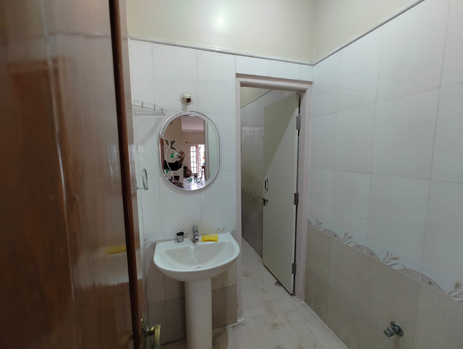 WhatsApp Image 2025-11-28 at 17.57.33_acec6e94