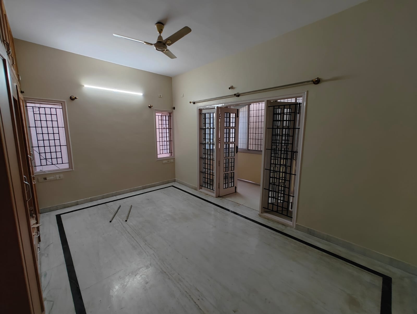 WhatsApp Image 2025-11-28 at 17.57.36_047aa503