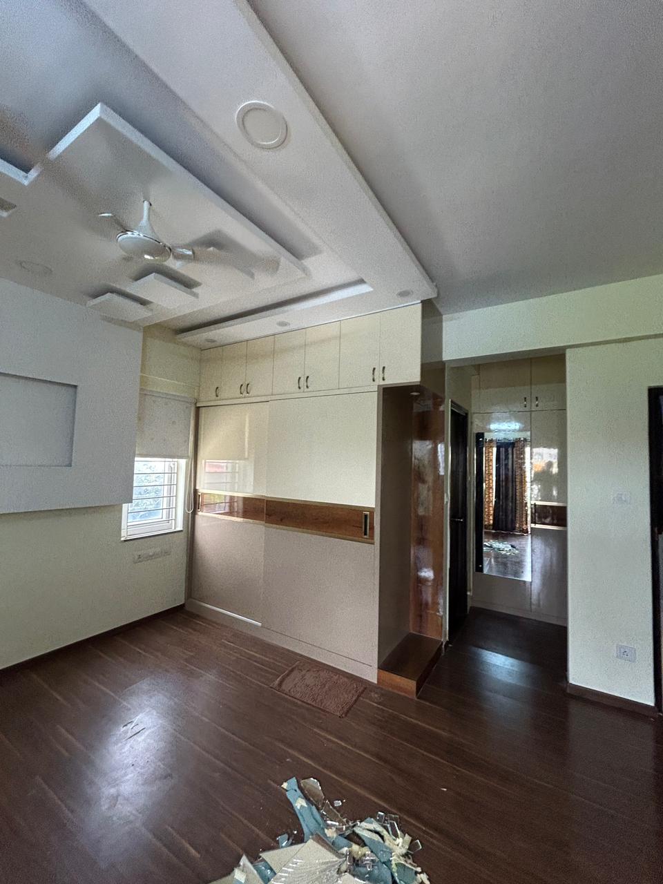 WhatsApp Image 2025-11-29 at 00.11.06_94ee465d