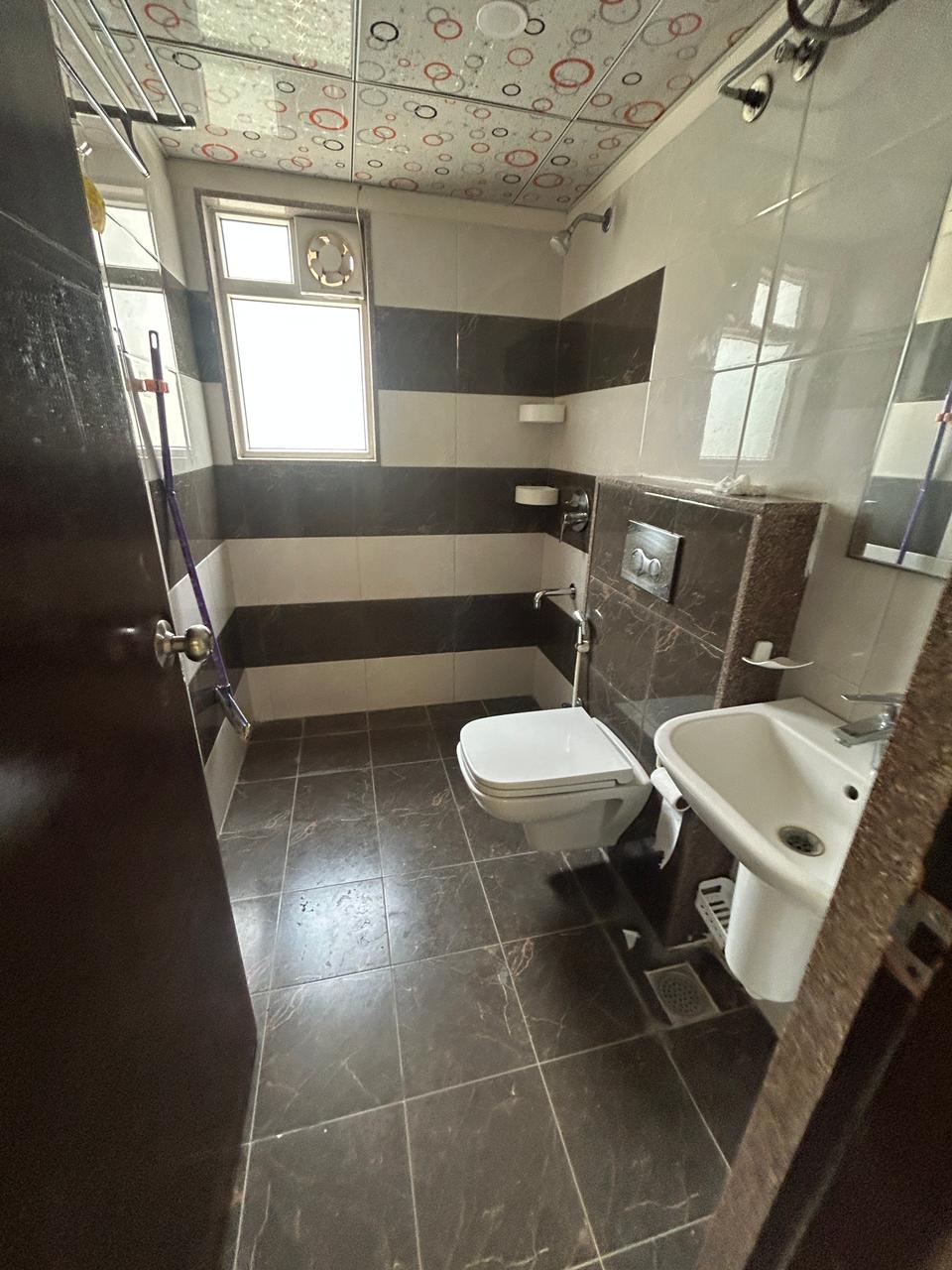 WhatsApp Image 2025-11-29 at 00.11.07_3e2ee3b0