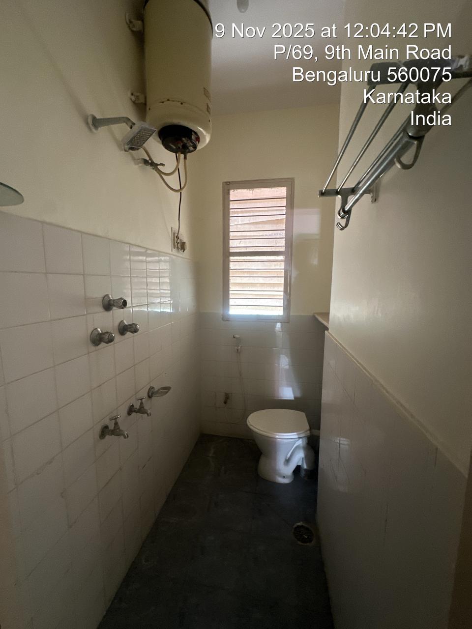 WhatsApp Image 2025-12-01 at 17.43.18_b49416d3