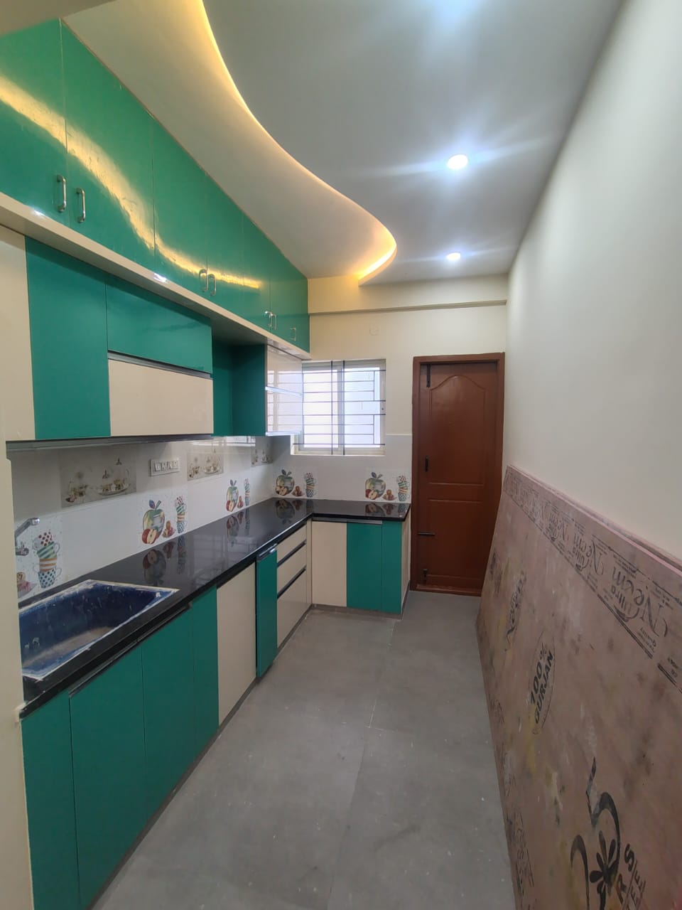 WhatsApp Image 2025-12-03 at 11.27.04_ca75907f