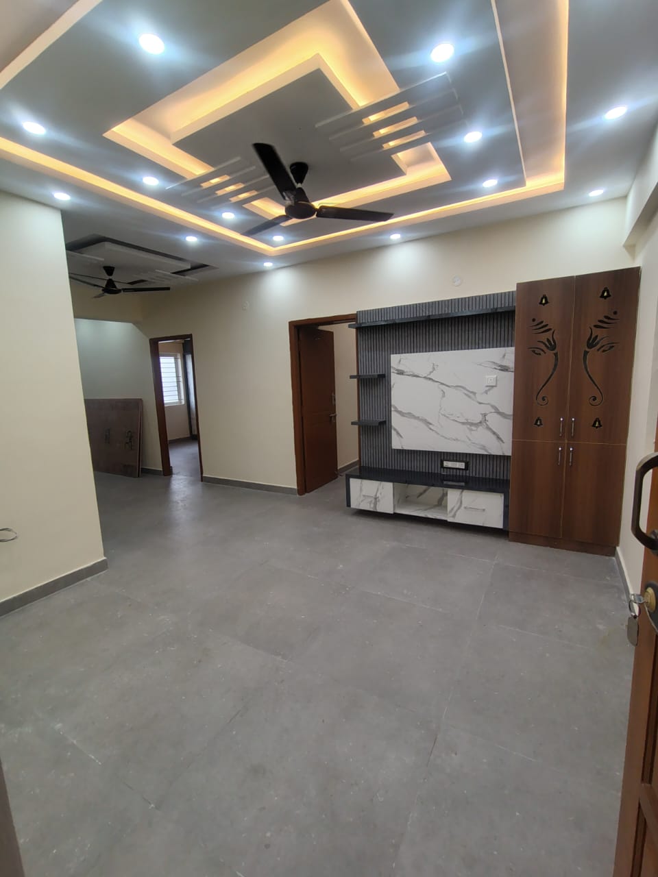 WhatsApp Image 2025-12-03 at 11.27.07_e898eb1a