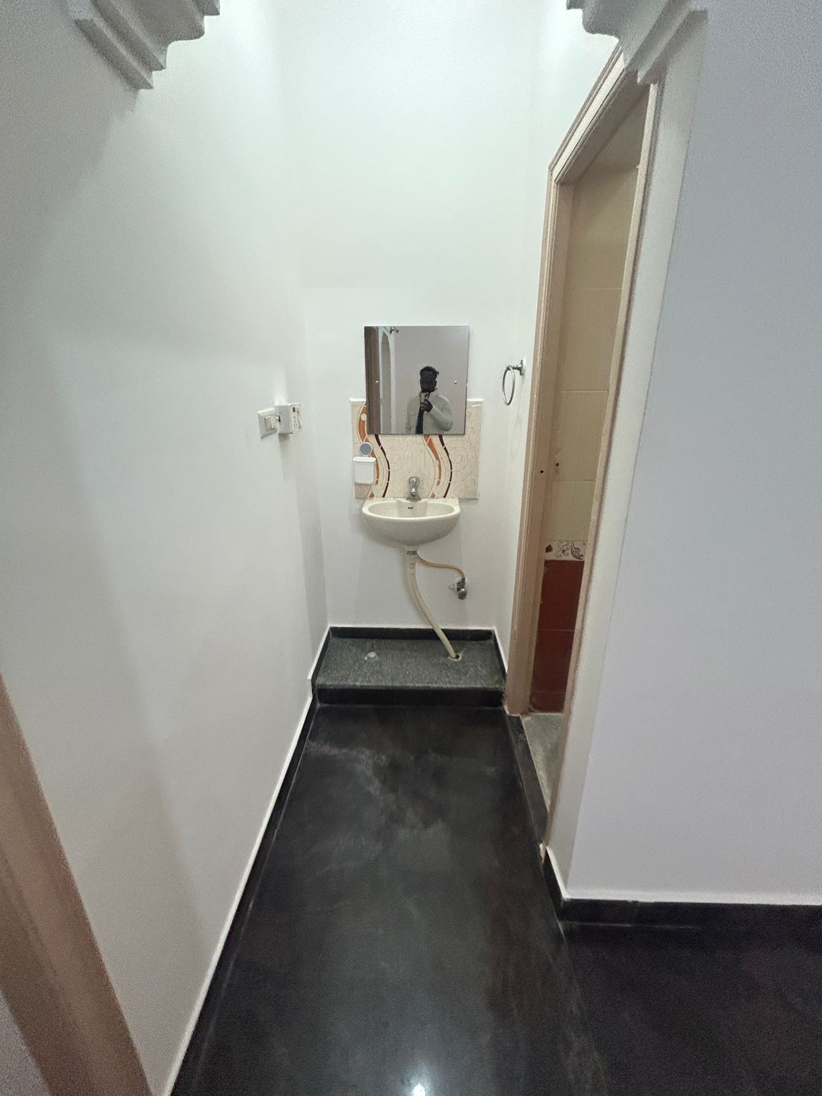 WhatsApp Image 2025-12-10 at 12.09.21_8ab24ba1