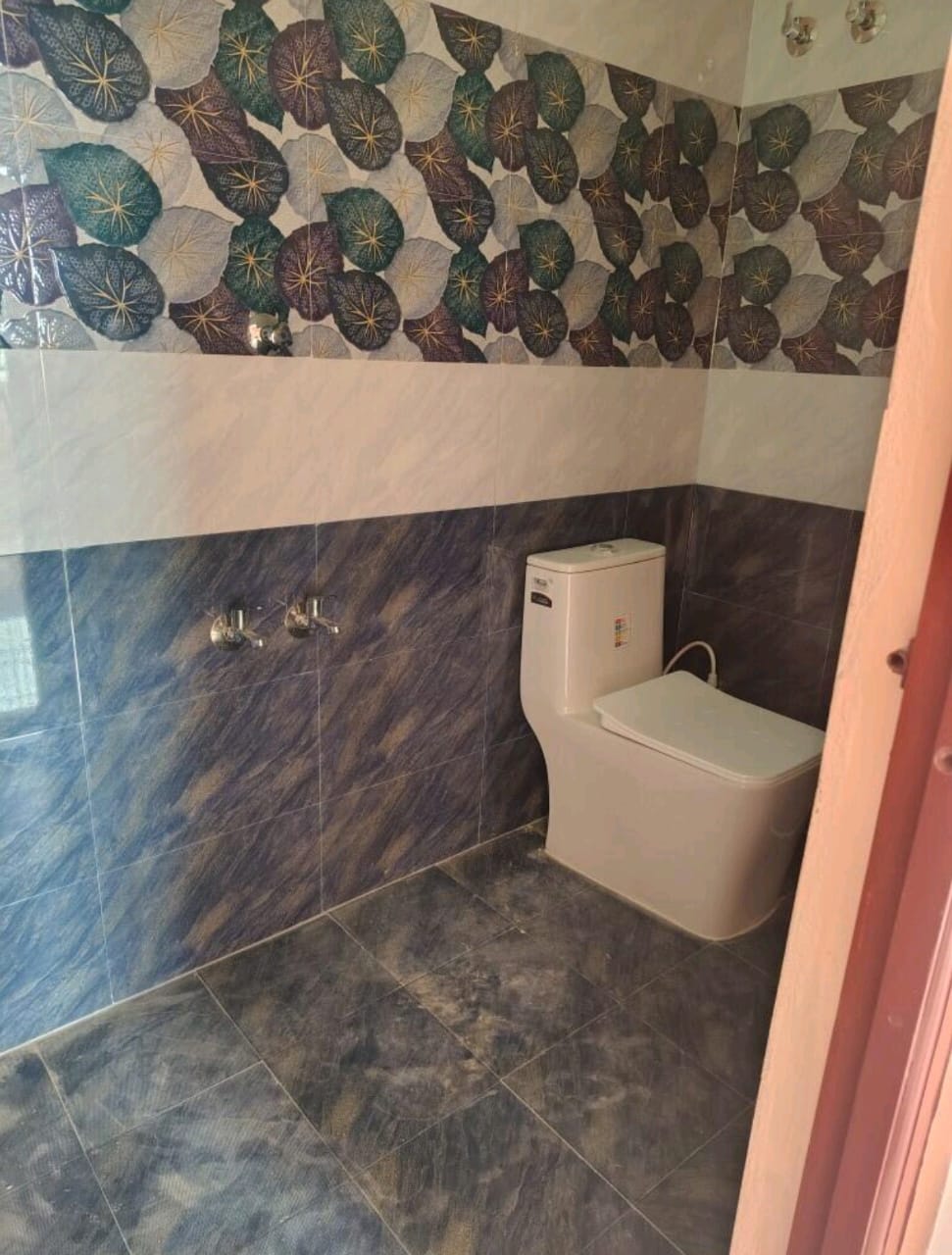 WhatsApp Image 2025-12-27 at 11.07.10 AM